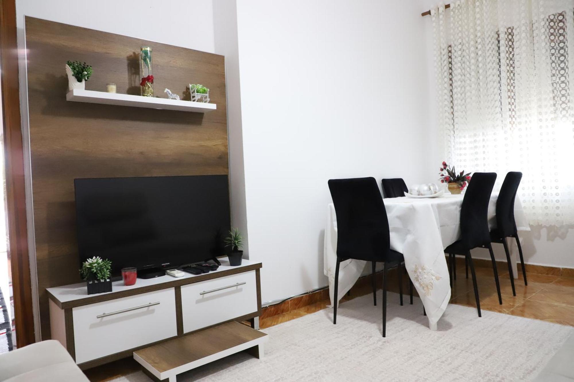 בראט Apartment Xheison מראה חיצוני תמונה