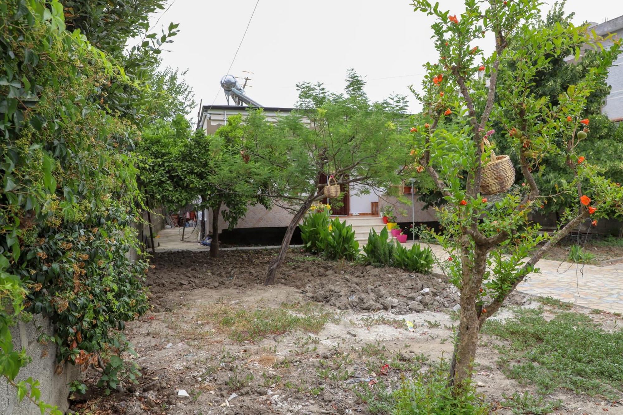 בראט Apartment Xheison מראה חיצוני תמונה