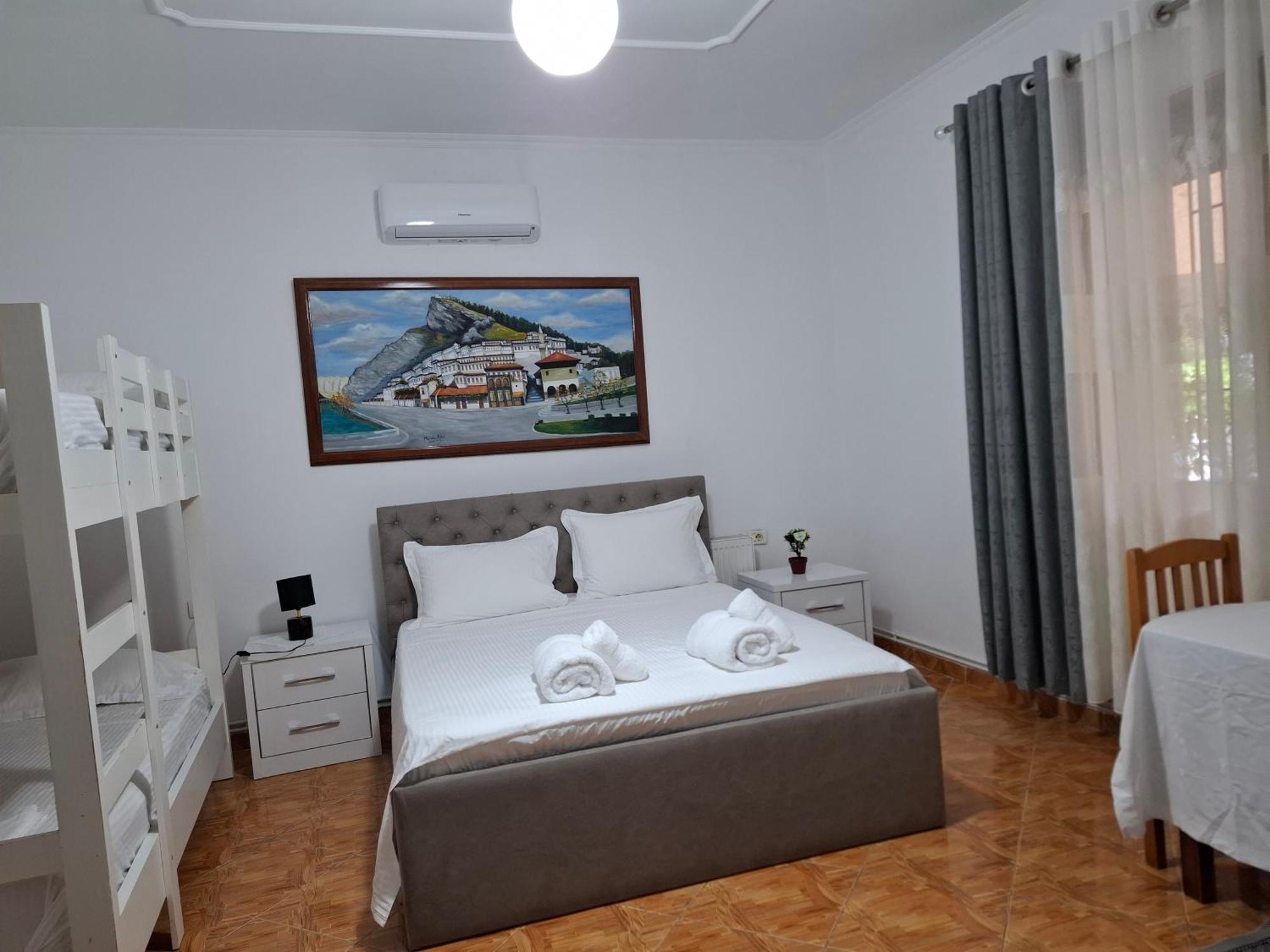 בראט Apartment Xheison מראה חיצוני תמונה
